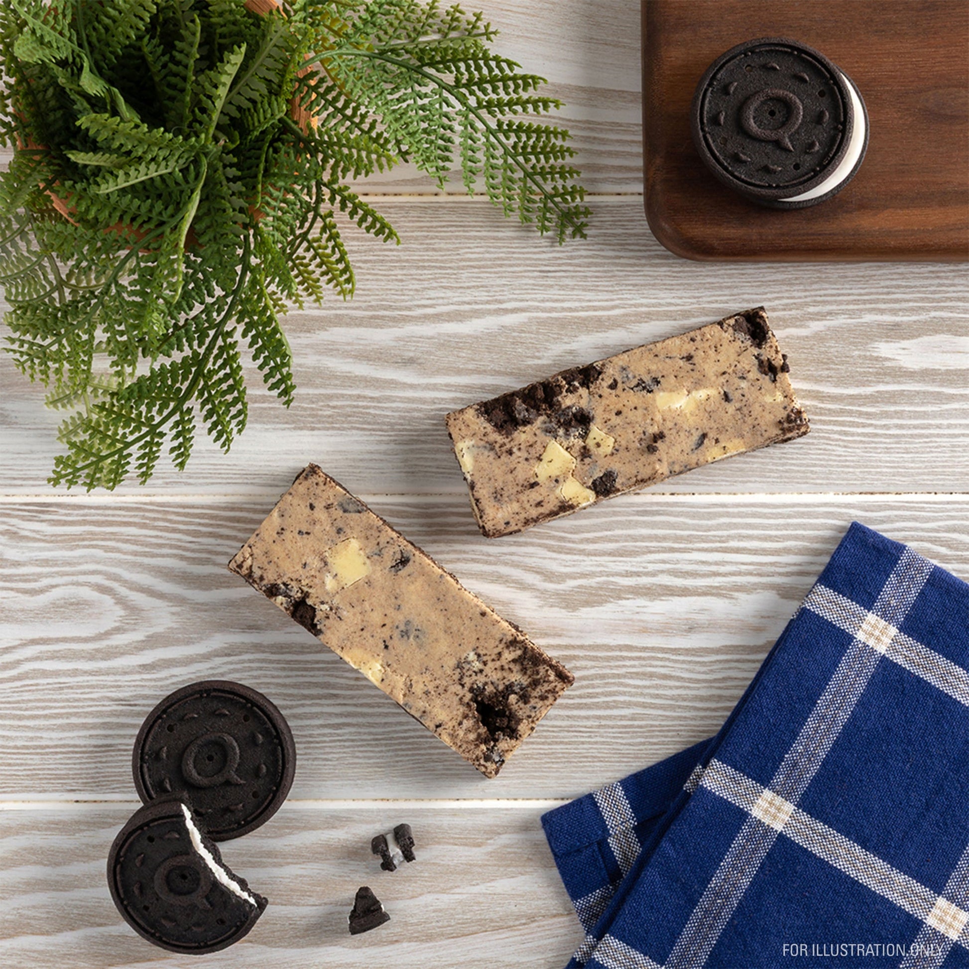 cookies-and-cream-protein-bars-c4 15807_QN_USA_ProteinBar_CAC_InterimAssetUpdate_Digital_Tabletop2.jpg