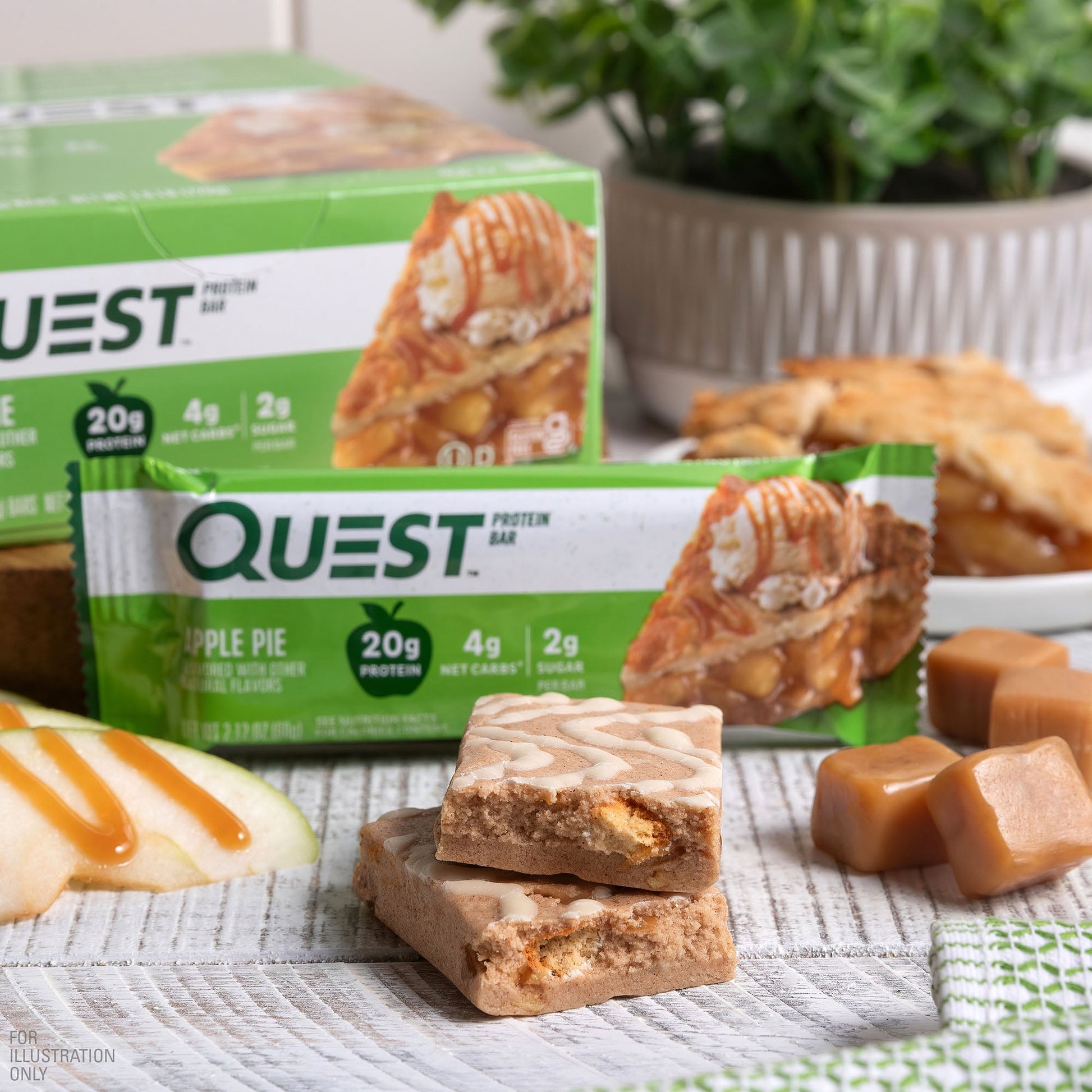 apple-pie-protein-bars-y3 qst-000647-apple-pie-protein-bars_4.jpg